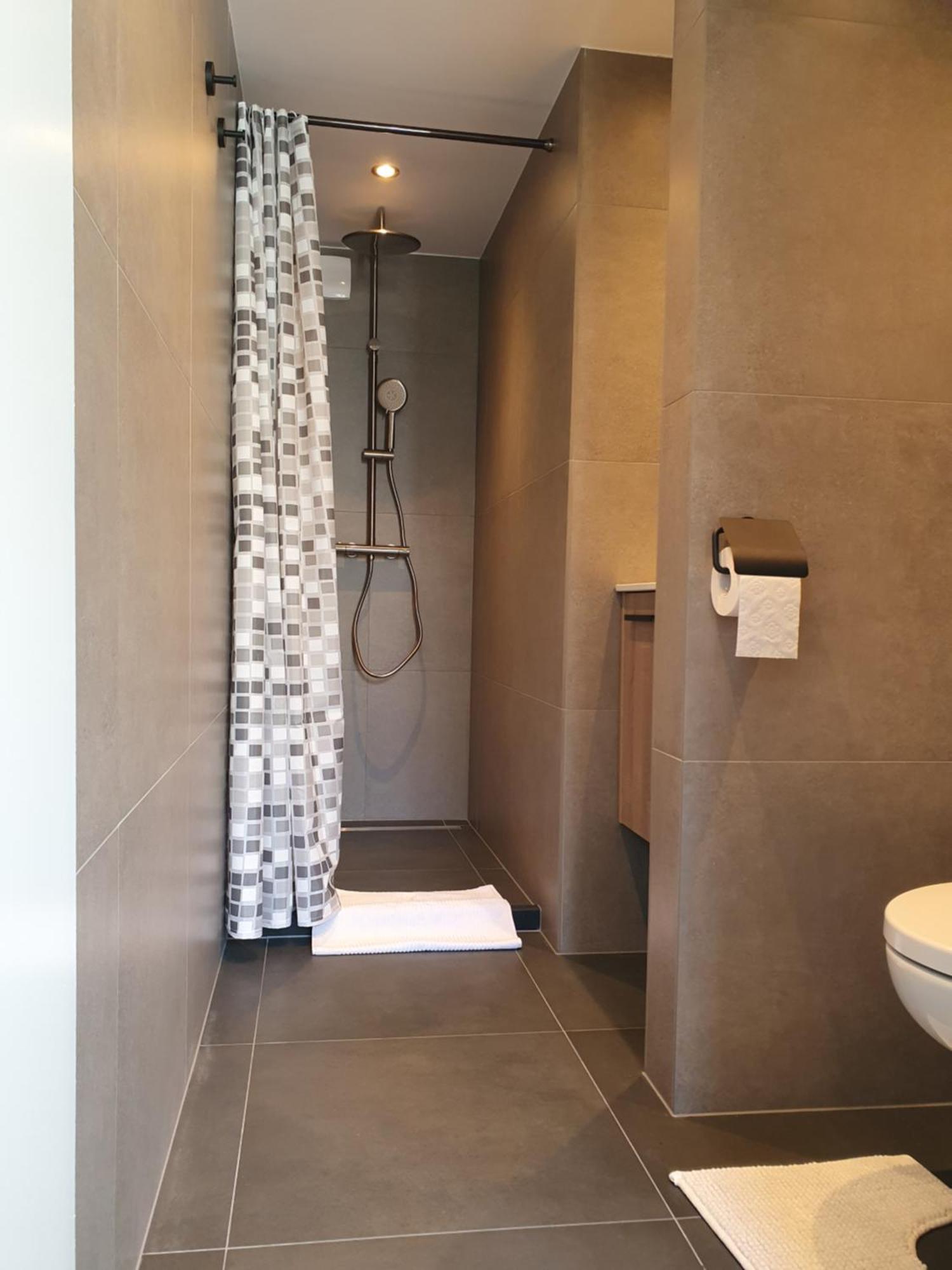 Studio Watertoren Met Tuin En Gratis Parkeren Goes Exteriör bild